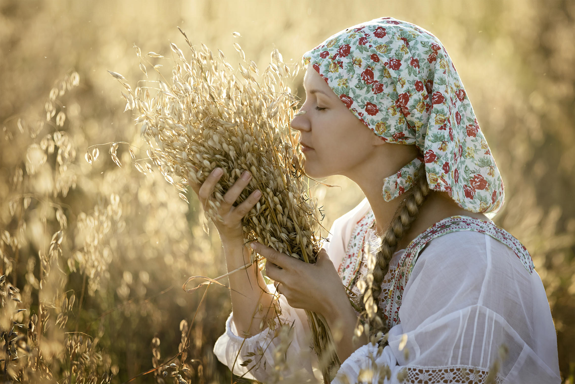 Photo Women in Slavic costumes in Taizhou