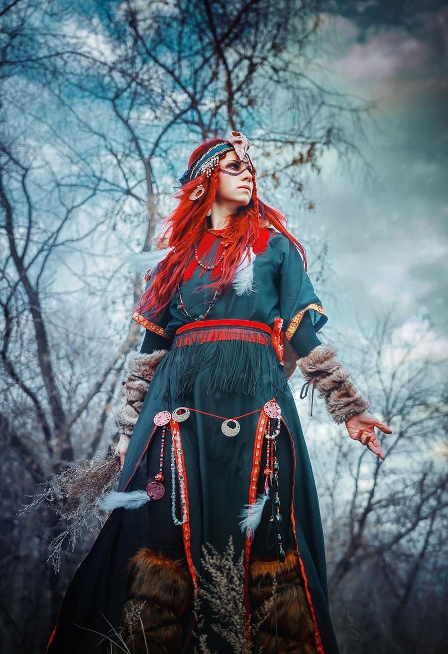 Girls in Slavic costumes underwear in Taizhou